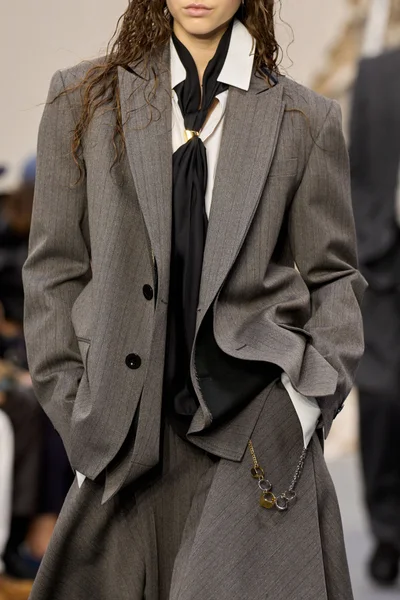 Look 71